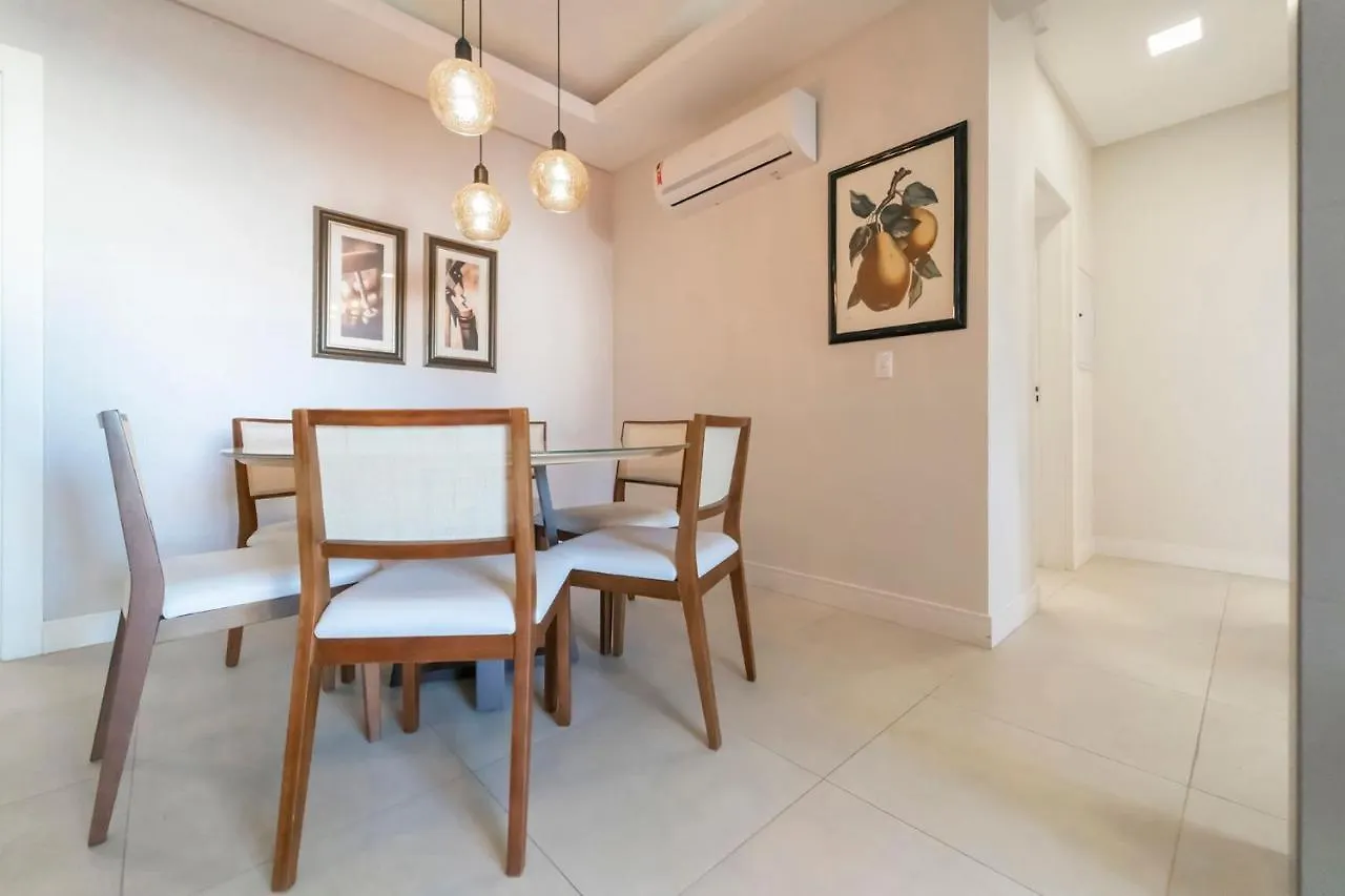 Mario Guilherme - Apto - 203 - Lindo Apartamento Condominio De Alto Padrao Com Piscina E Academia. Бомбиньяс Апартаменты