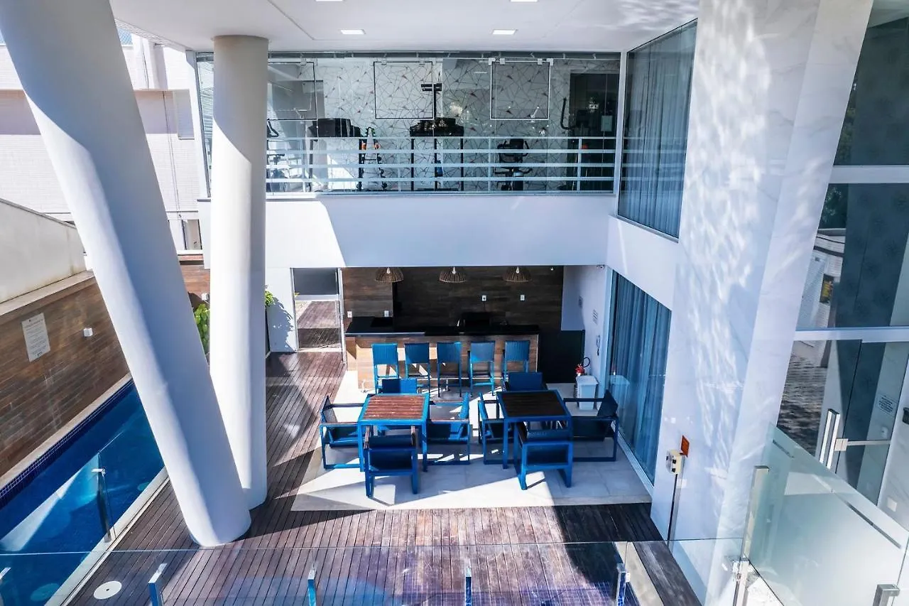 Mario Guilherme - Apto - 203 - Lindo Apartamento Condominio De Alto Padrao Com Piscina E Academia. Бомбиньяс